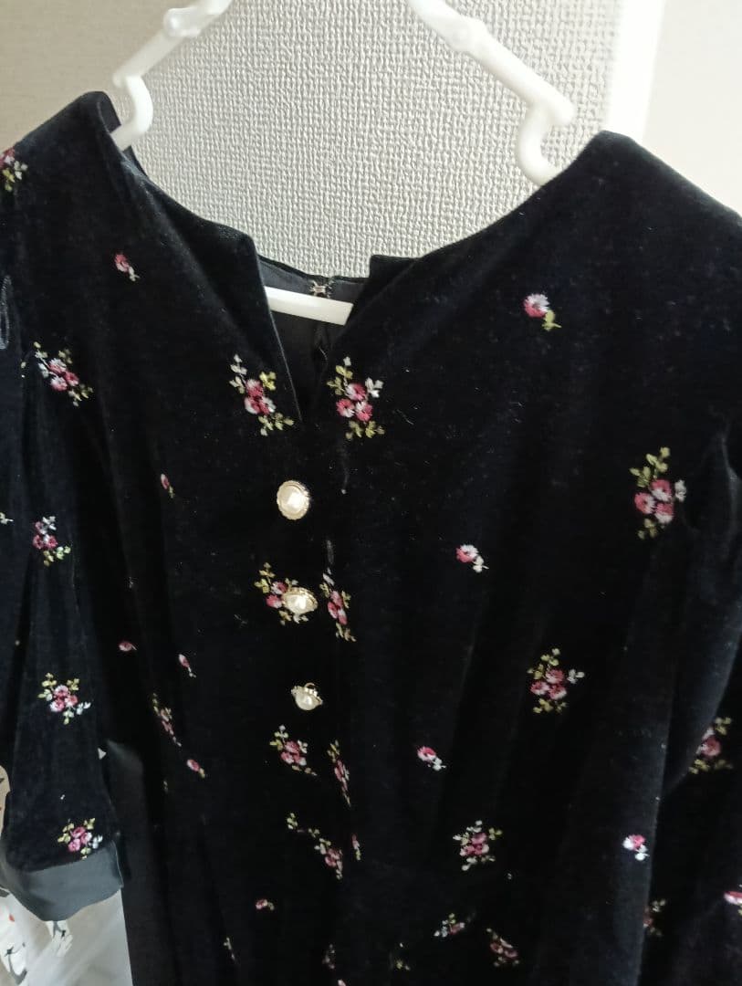 bonlecill noirベロア花柄刺繍 ドレス