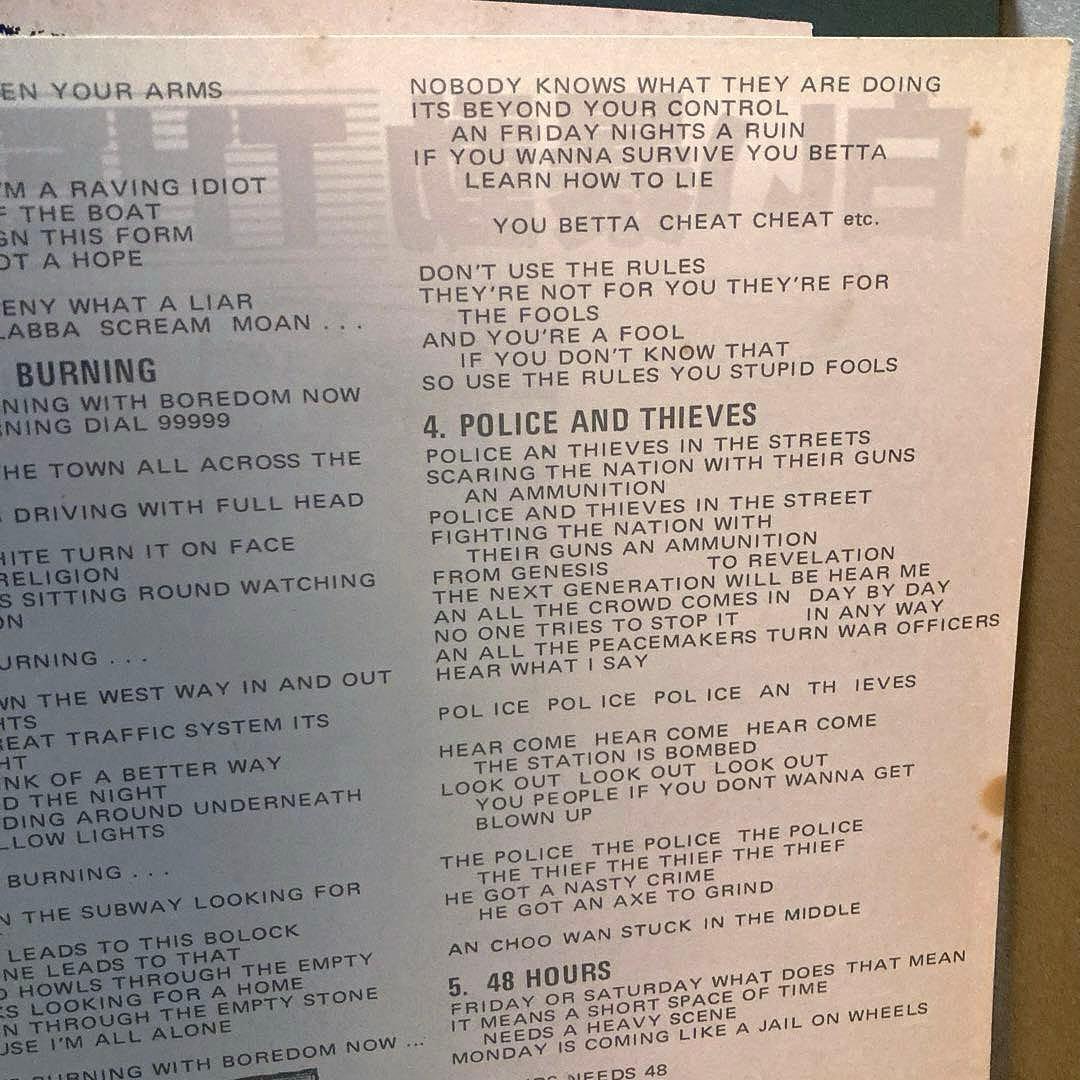 人気盤 The Clash 白い暴動 ザ・クラッシュ レコード LP