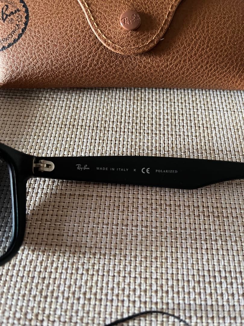 Ray-Ban RB4165-F 622/T3ウェイファーラー サングラス