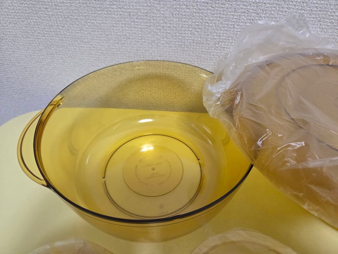 【新品・未使用】タッパーウェア タッパーウェーブ 2000 丸型 大 コーン付