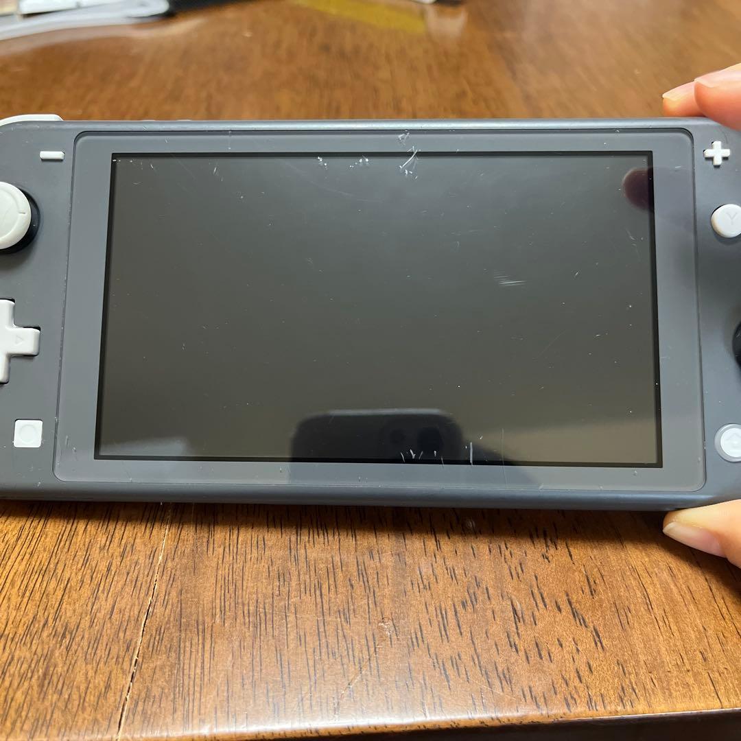 Nintendo Switch ライト