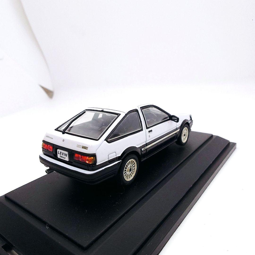 廃盤品 EBBRO トヨタ カローラレビン AE86 1983年　白/黒