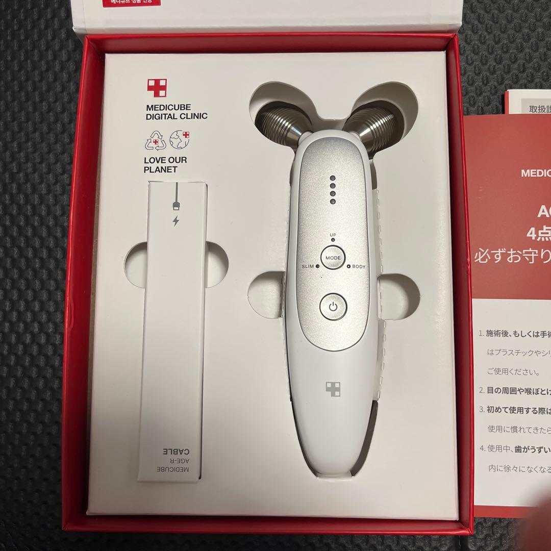 AGE-R DERMA EMS SHOT 美顔器