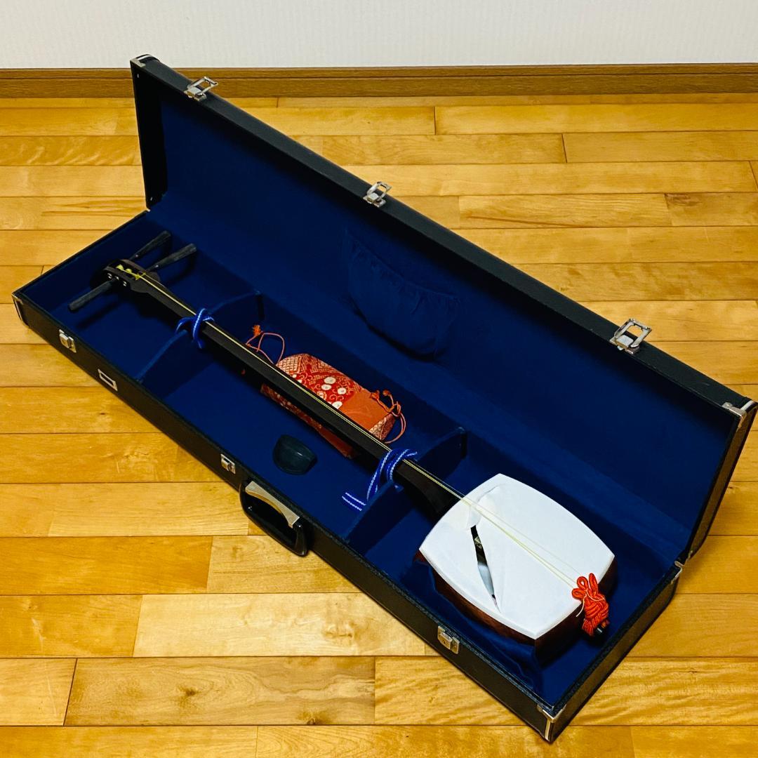 三味線 細棹 紫檀 胴 長手19.4cm 短手17.8cm ハードケース 鍵付