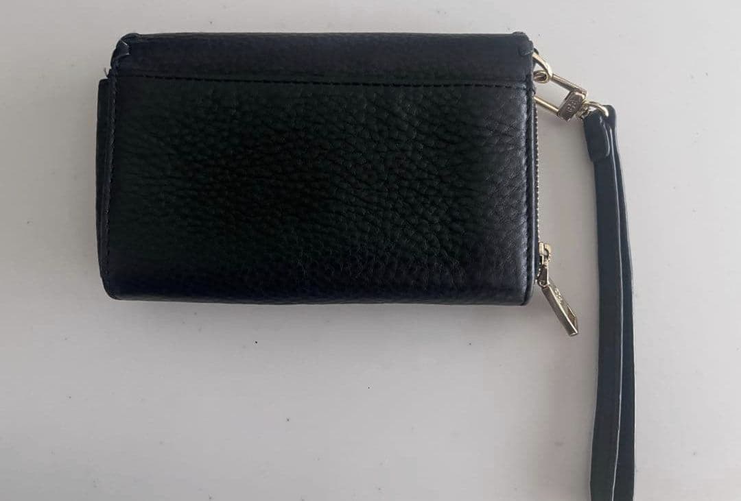 Tory Burch ブラックレザー 二つ折り財布
