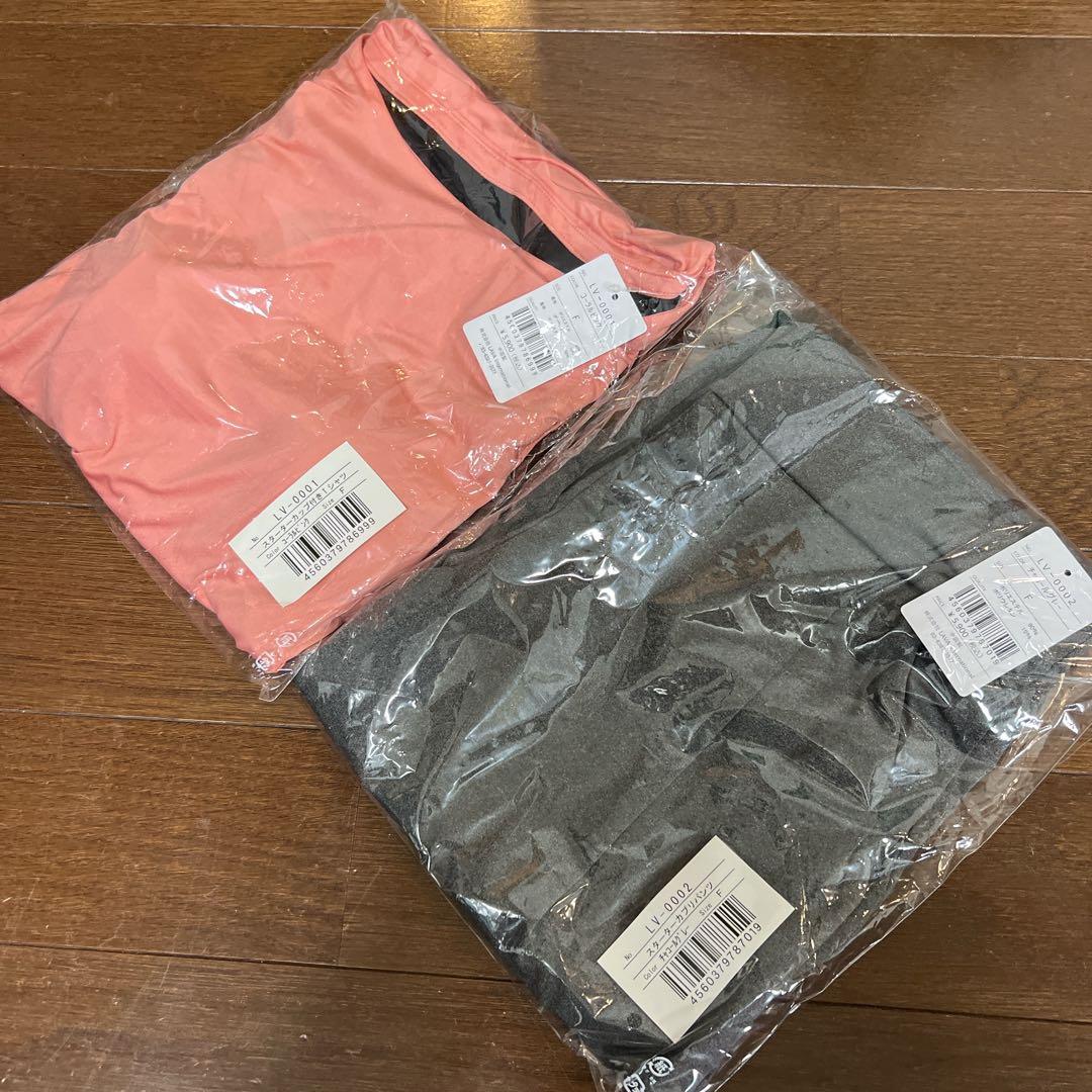 新品未使用タグ付き✨ホットヨガ lava ウェア上下セット