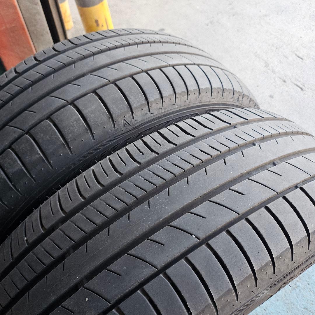 215/60R17 2023年製 溝あり グッドイヤー　RVF02 エリシオン等