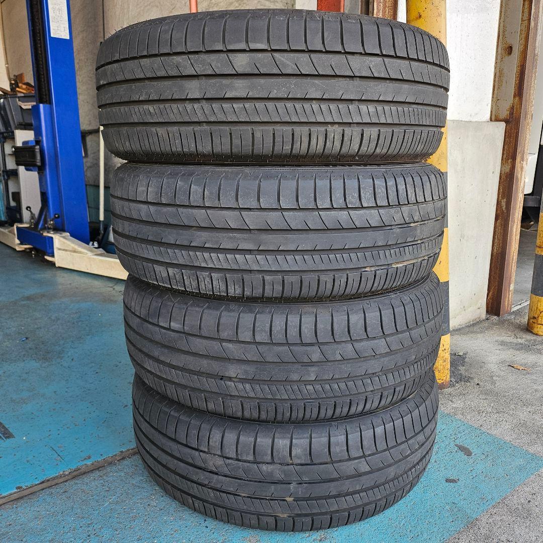 215/60R17 2023年製 溝あり グッドイヤー　RVF02 エリシオン等