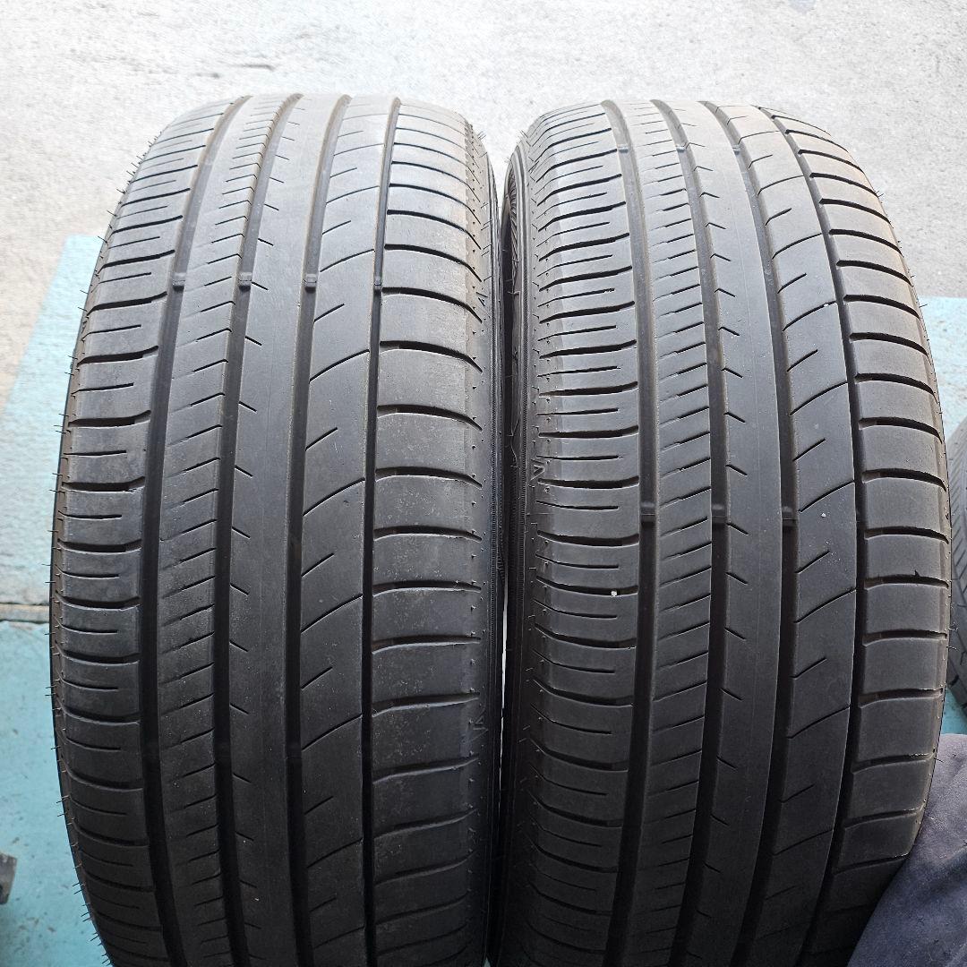 215/60R17 2023年製 溝あり グッドイヤー　RVF02 エリシオン等