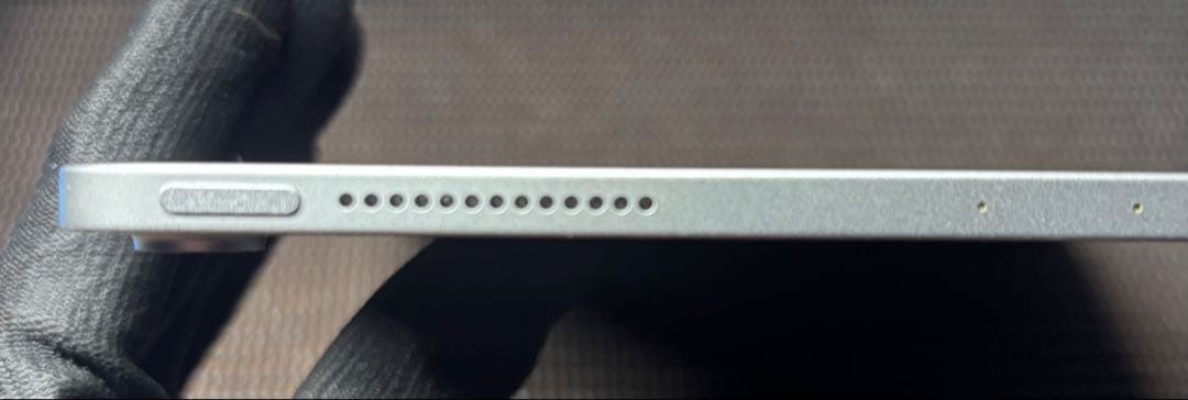 最終値下げ　バッテリー100% Apple iPad Pro 11インチ　即発送