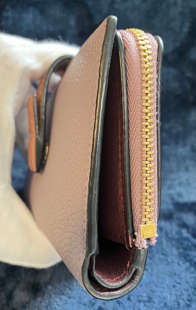 ※kaimama 　LOEWE スリムジップバイフォールドウォレット