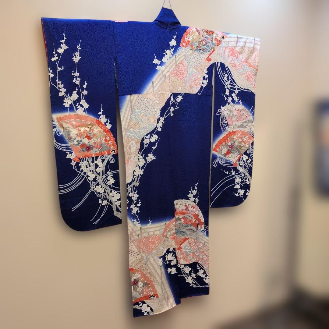 #MW24.成人正絹振袖青紫平安朝柄檜扇吉祥花文　暈し染め金彩逸品157cm