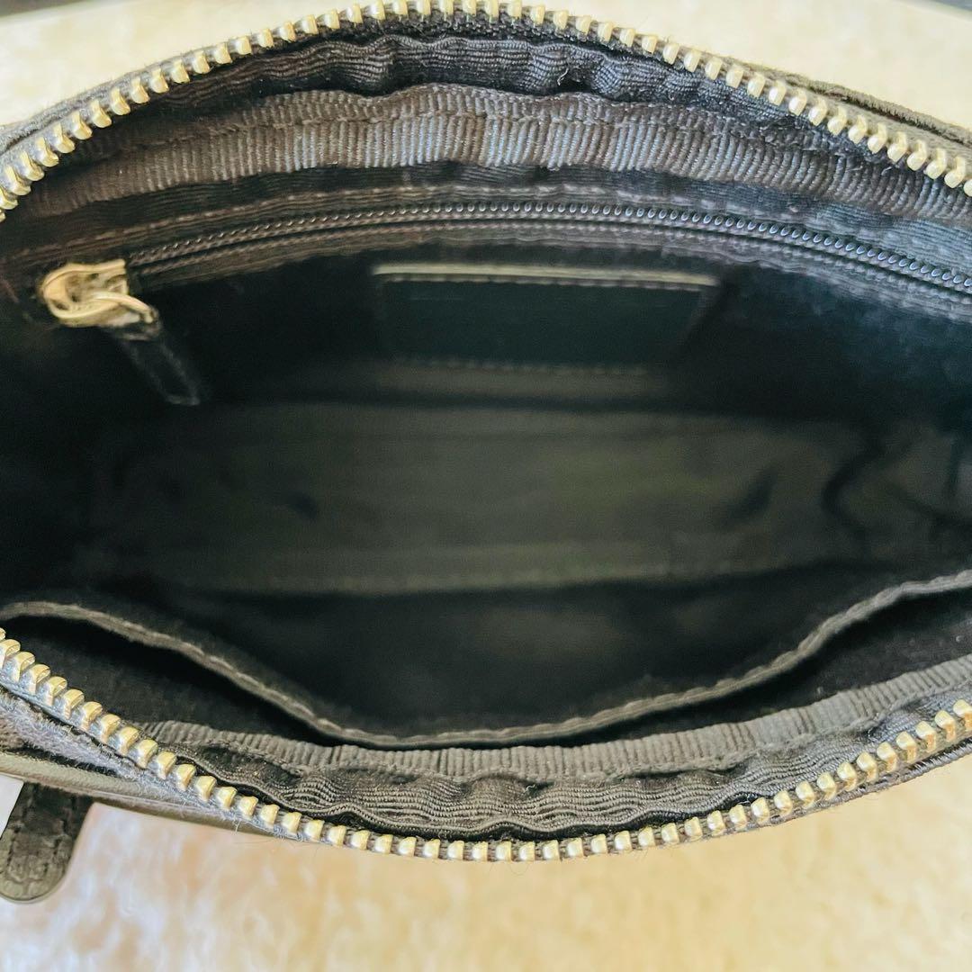 【美品】coach ボディバッグ 2way ウエストポーチ シグネチャー 黒