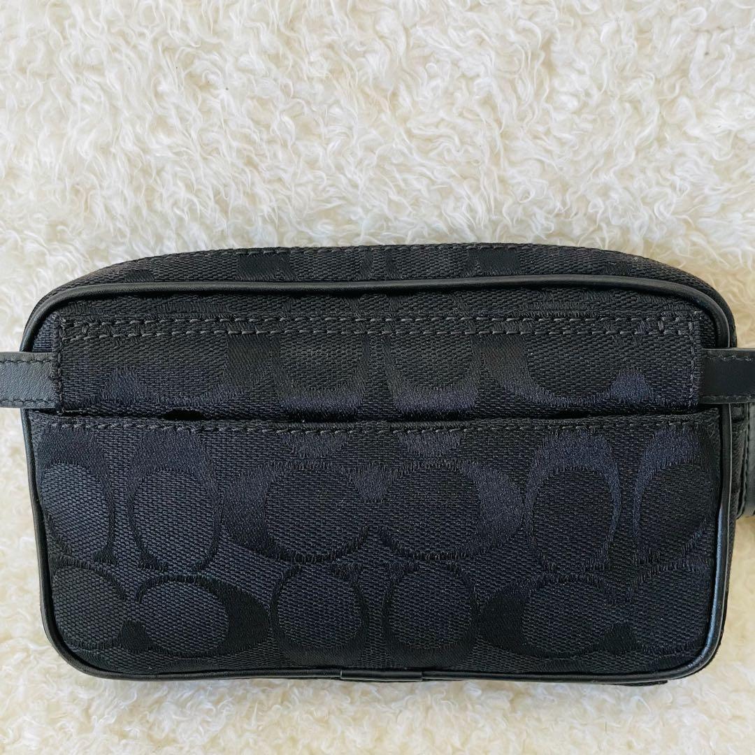 【美品】coach ボディバッグ 2way ウエストポーチ シグネチャー 黒