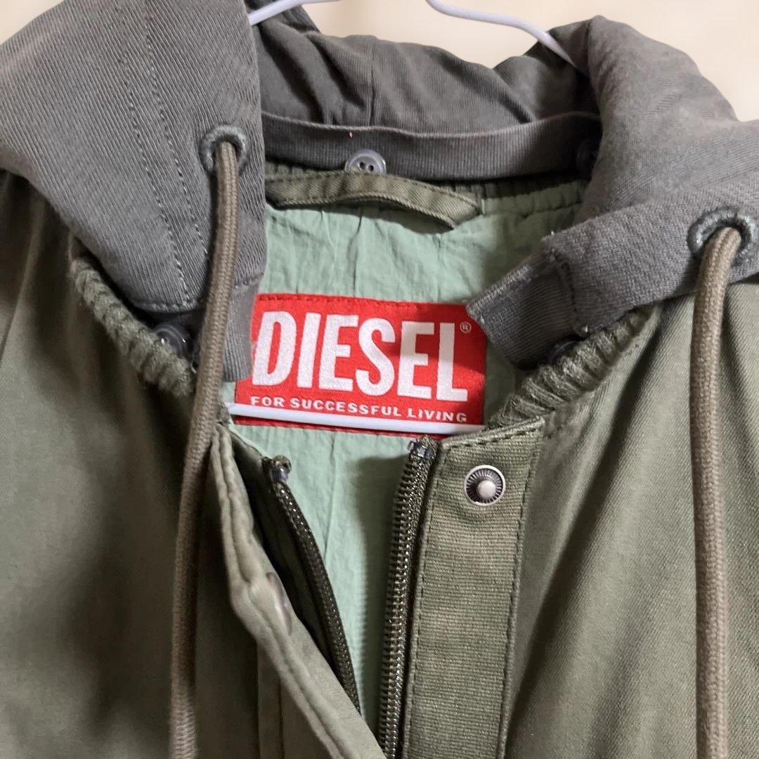 diesel フード付き　ベスト