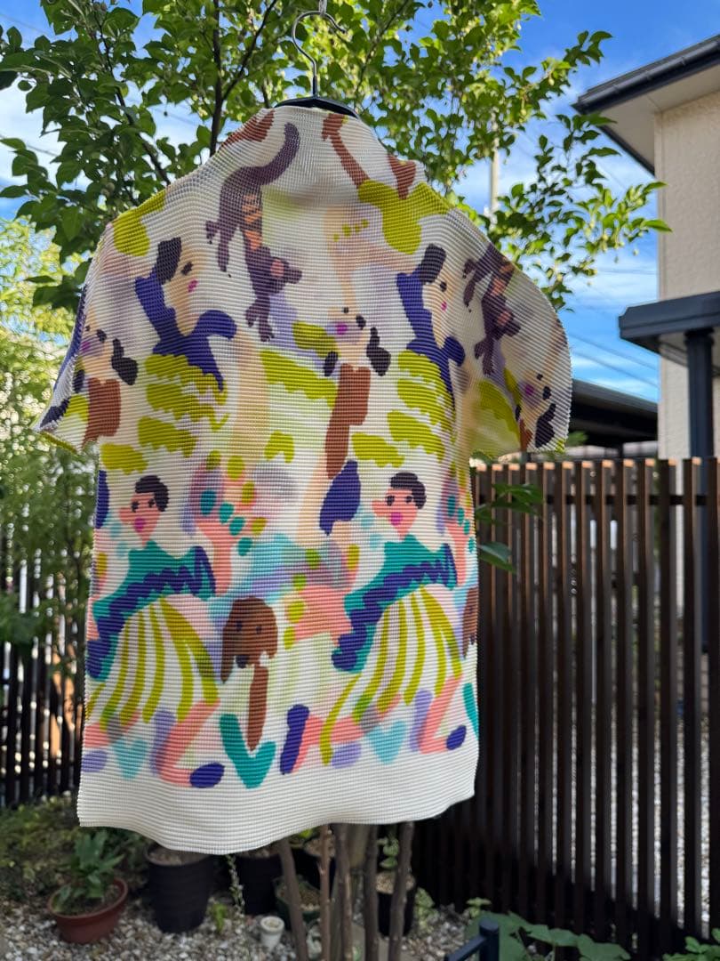 me by ISSEY MIYAKE アートプリント ハイネック　半袖