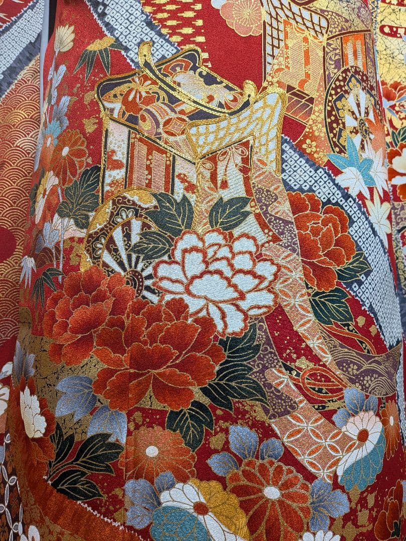 【大特価】振袖フルセット(7点)成人式・金駒刺繍・高級古典柄・金彩・高級手縫い