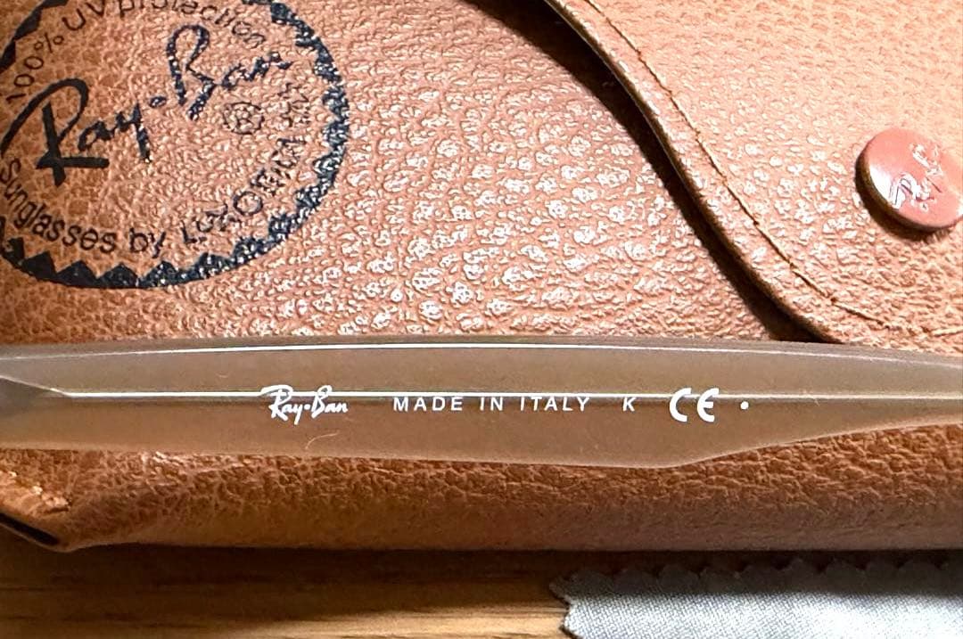 Ray-Ban レイバン　サングラス ベージュ