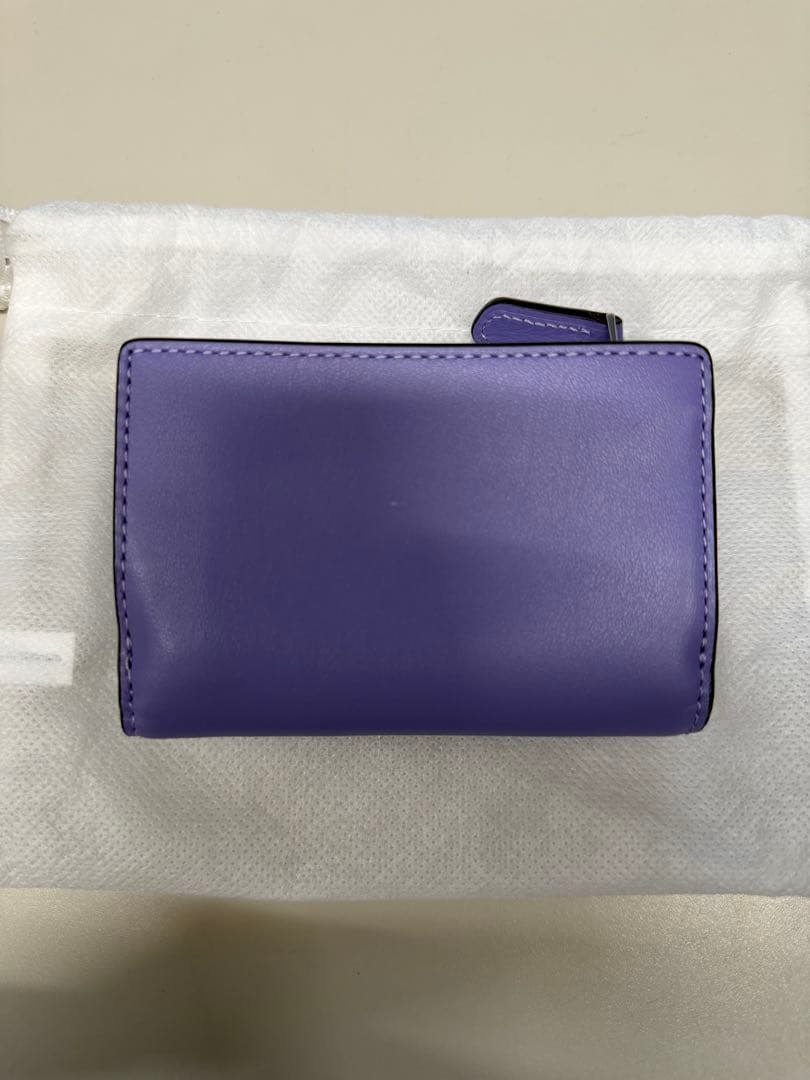 COACH 三つ折り財布　新品