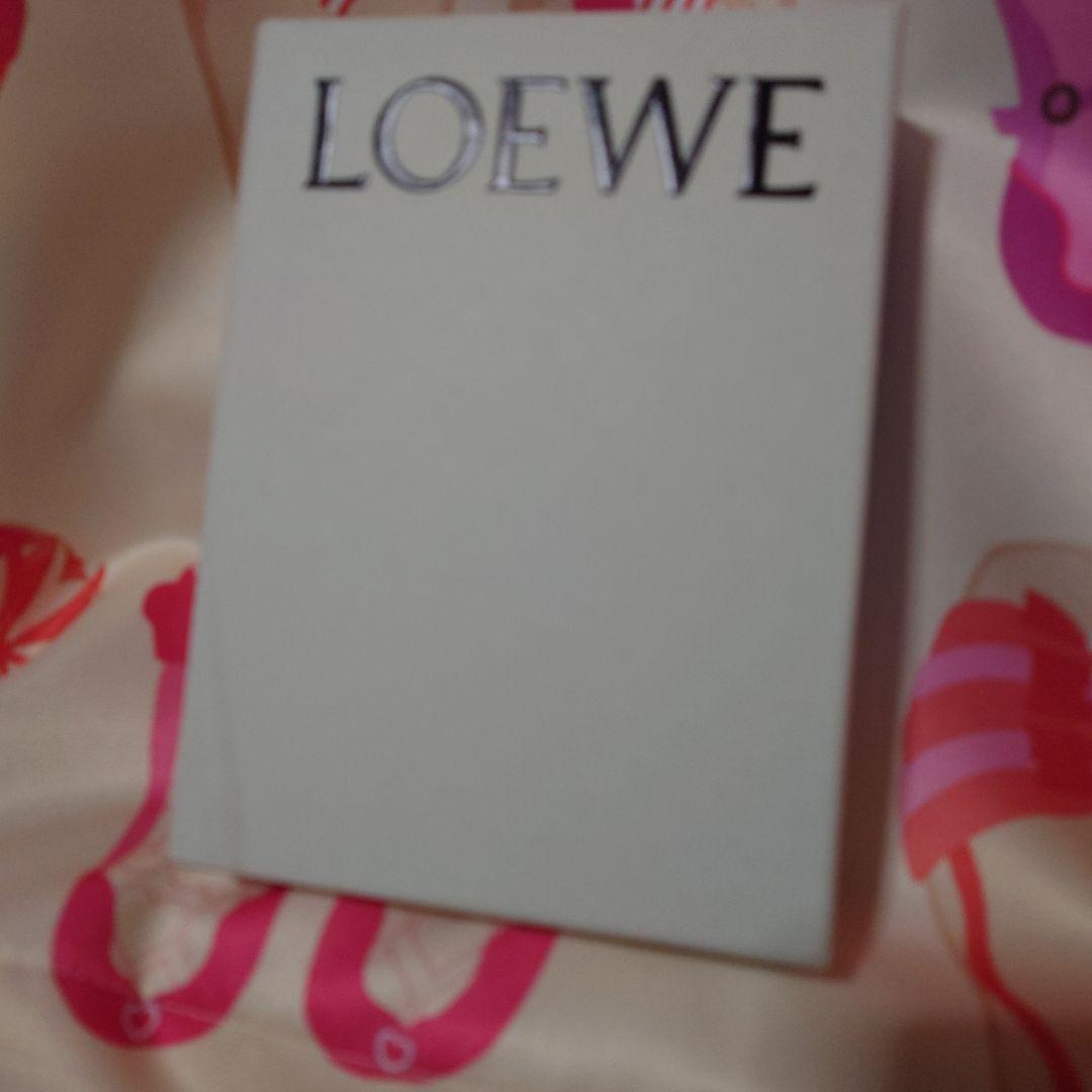 LOEWE 二つ折り財布　アナグラム コンパクト フラップウォレット