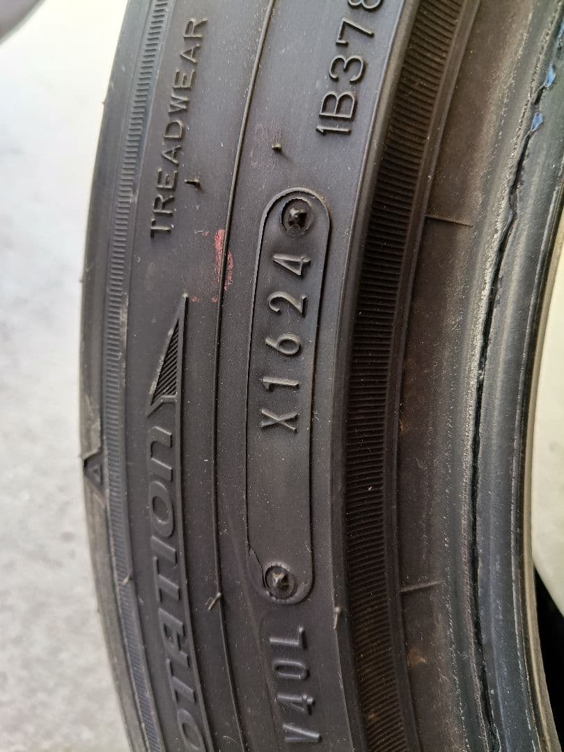17インチ　ダンロップ　ディレッツァ　ZⅢ 235/45R17 4本セット