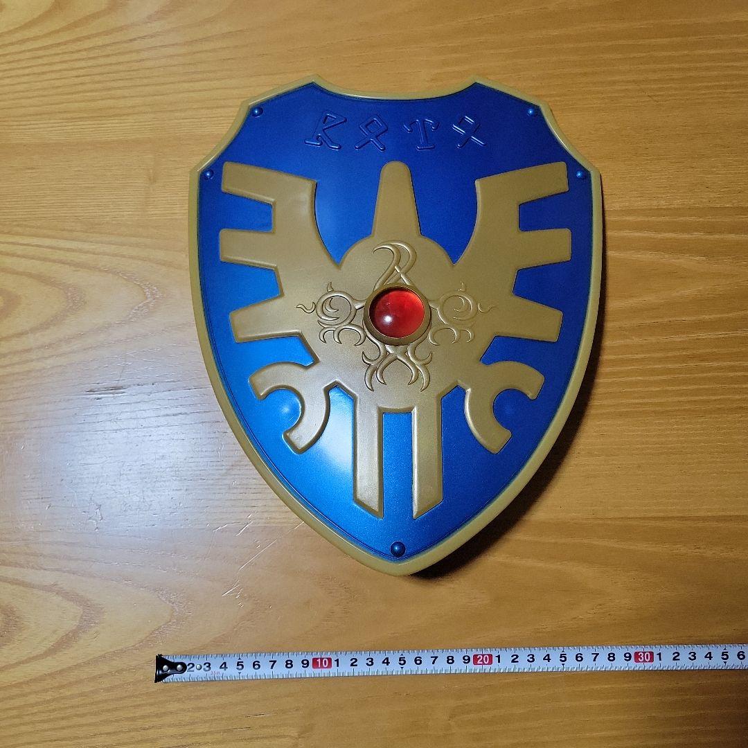 非売品　ドラゴンクエスト アイテムギャラリースペシャル　ロトの盾