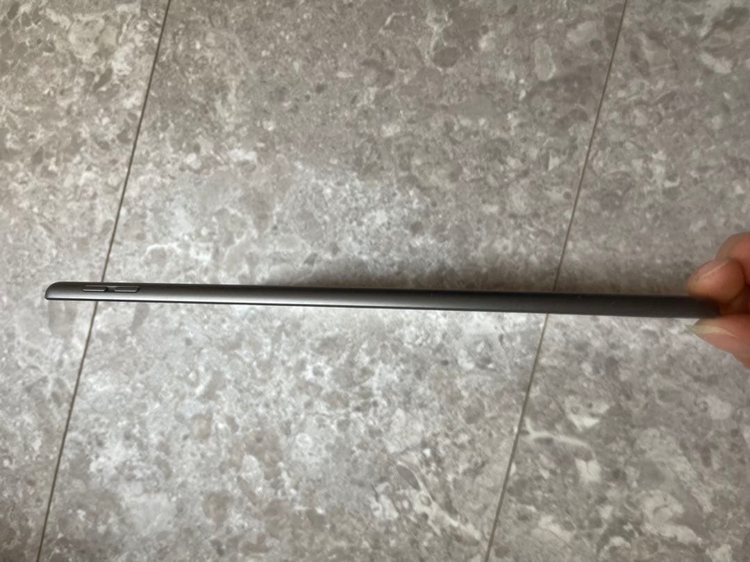 Apple iPad 第９世代64GB