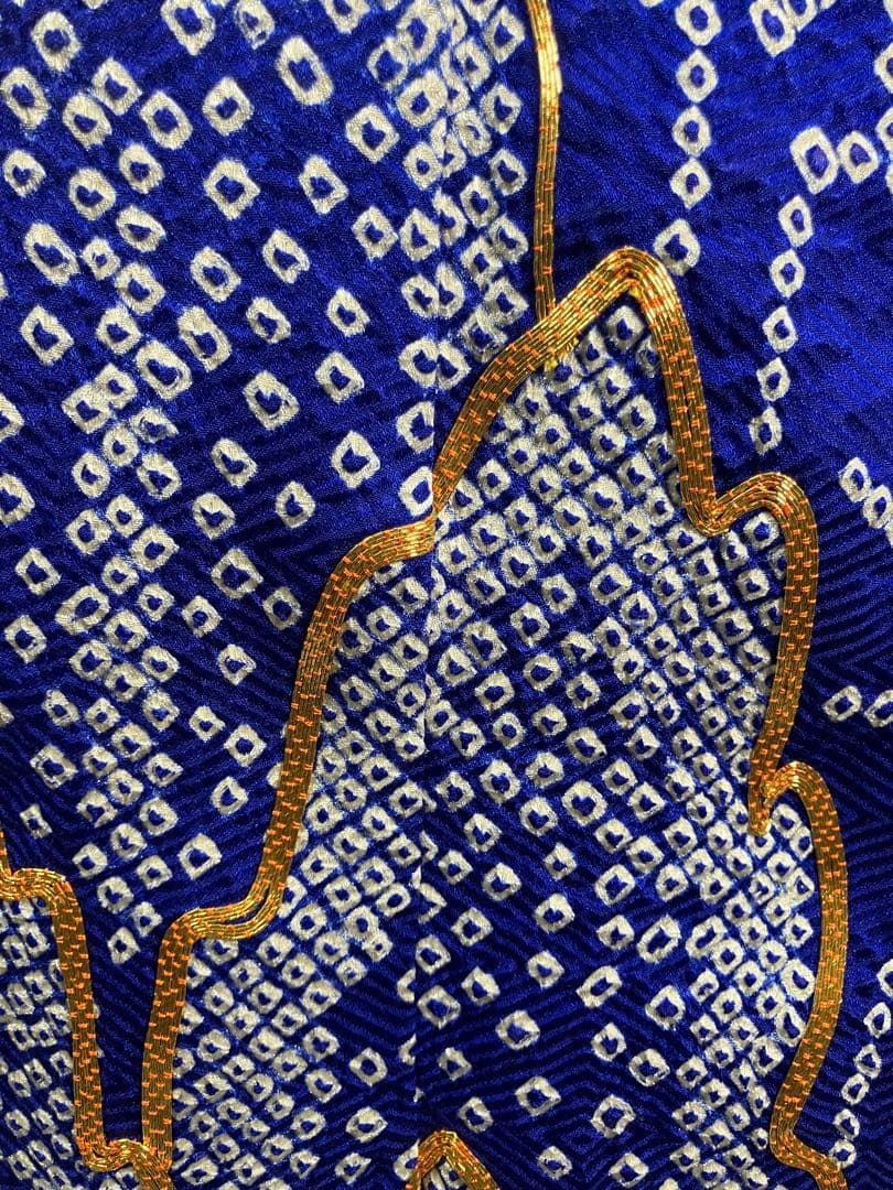 美品 振袖 総絞り 鹿子絞り 木立て文様 金駒刺繍 正絹 青系　絹のダイヤモンド