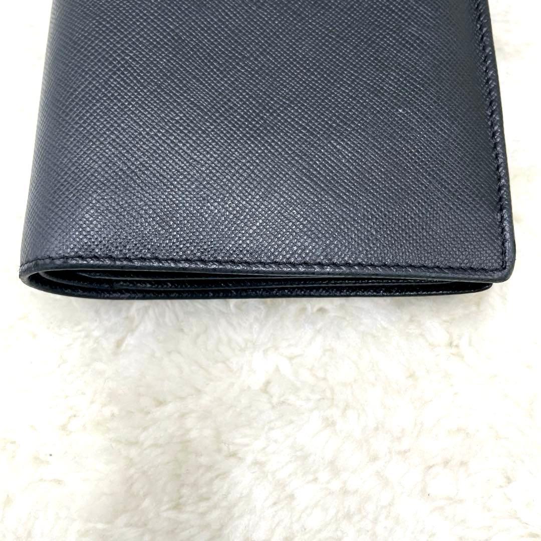 美品 プラダPRADA サフィアーノ 2つ折り 財布 三角ロゴ ブラック 箱付き