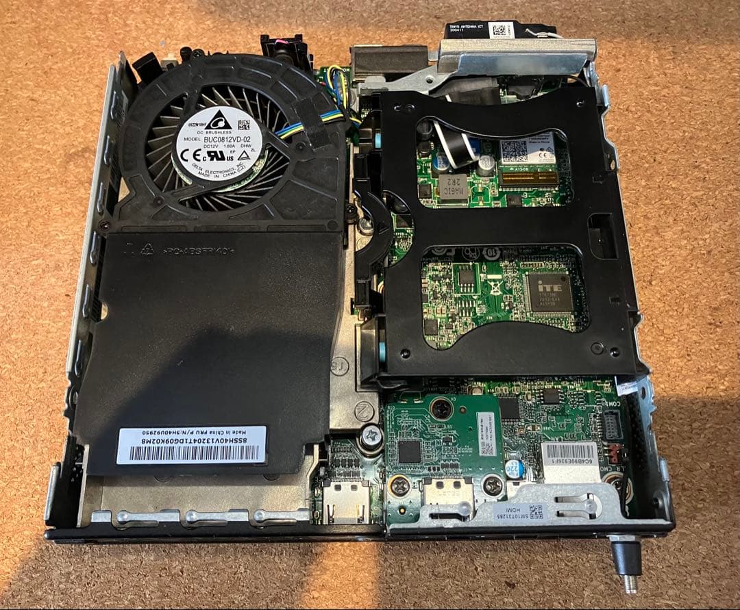 Lenovo ThinkCentre M75q-1【Windows11正規版】