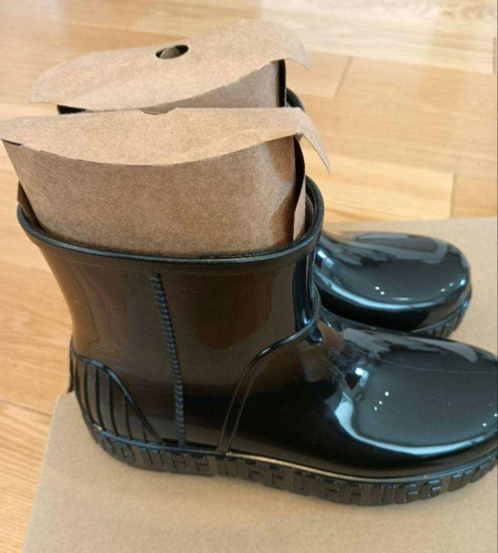 【新品未使用】UGG レインブーツ　23センチ　黒