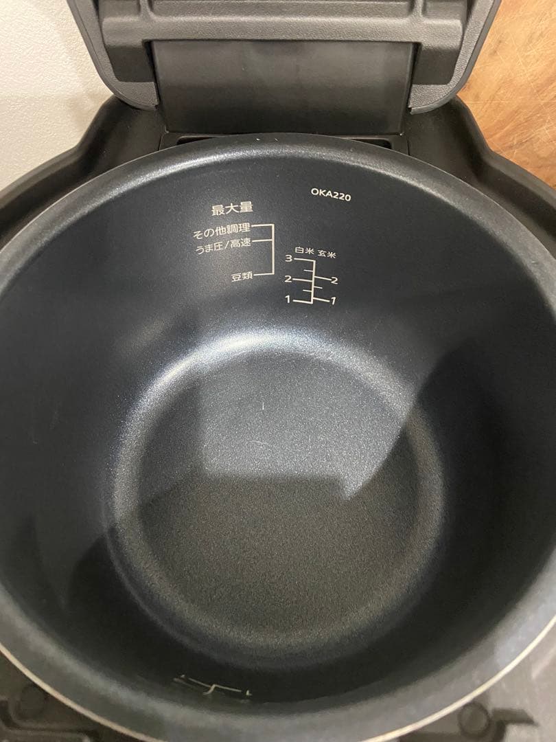 TIGER タイガー 電気圧力鍋 2.2L COOKPOT COK-A220