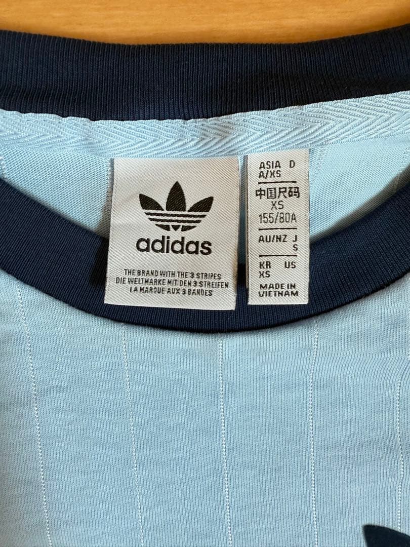 adidas original リニア グラフィック カリ 半袖Tシャツ S
