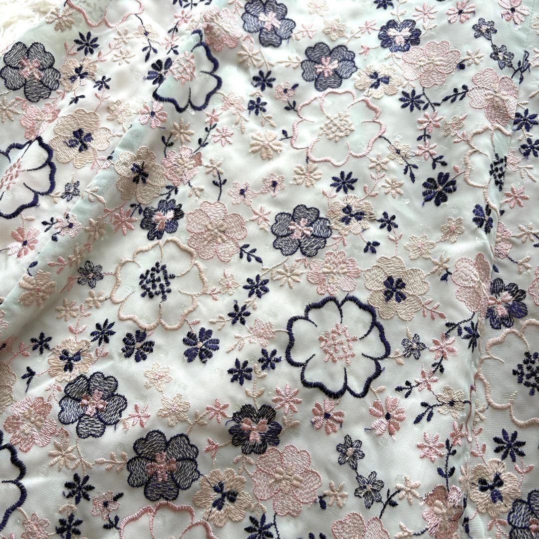 【未使用 タグ付き】トッカ　FLOWERINGワンピース　花柄　刺繍　フレア　0