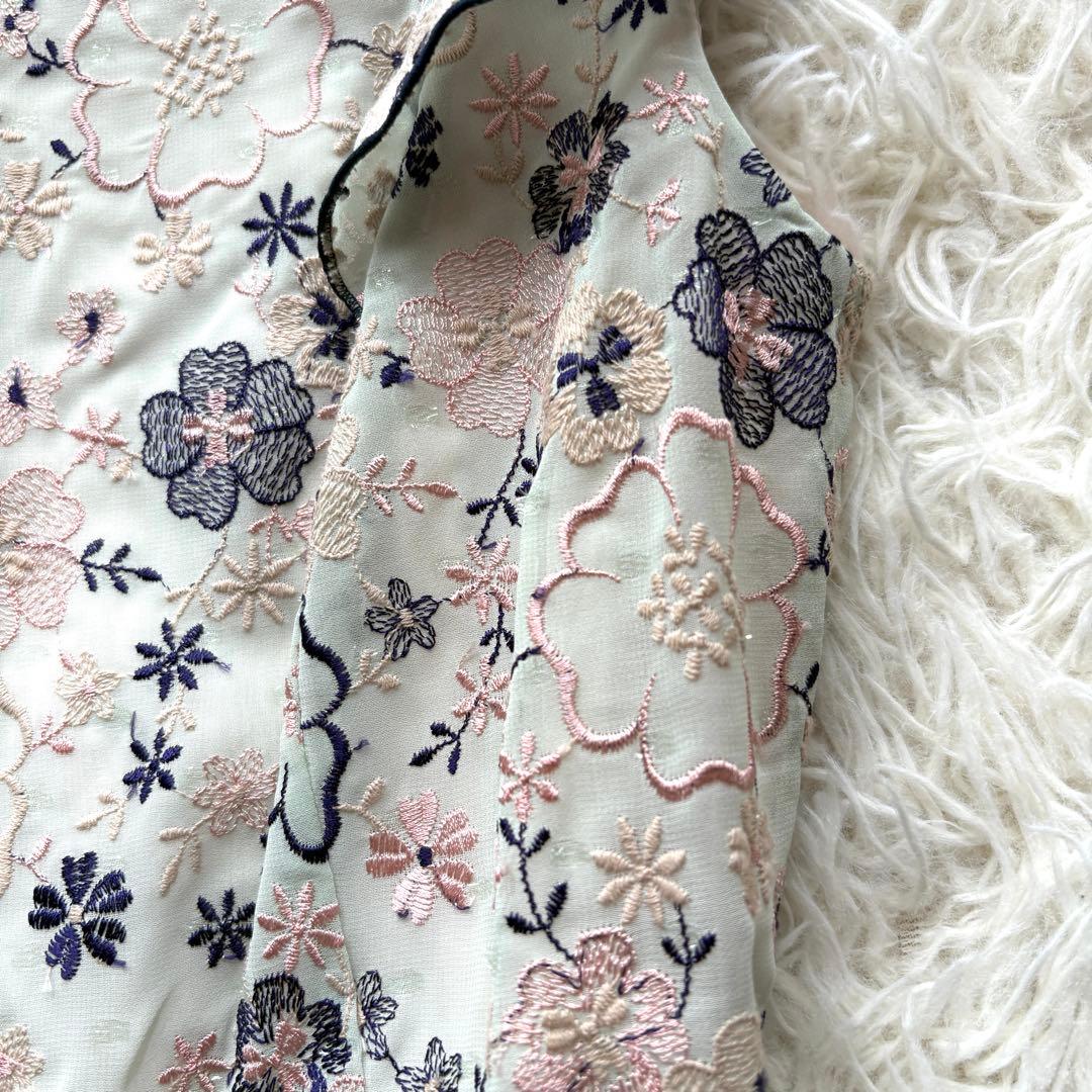 【未使用 タグ付き】トッカ　FLOWERINGワンピース　花柄　刺繍　フレア　0