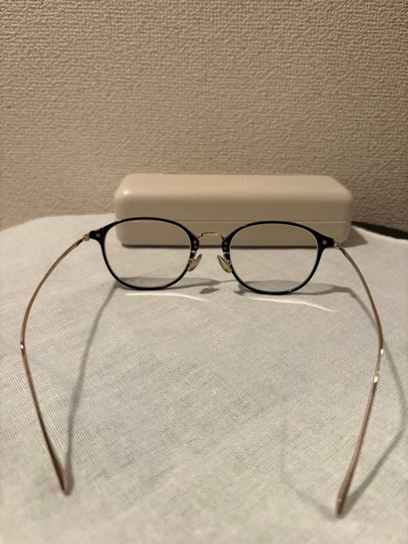 JINS 調光レンズメガネ（度なし）
