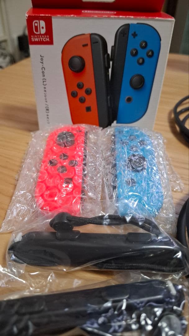 Nintendo Switch ネオンレッド/ネオンブルー 本体　他付属品多数有