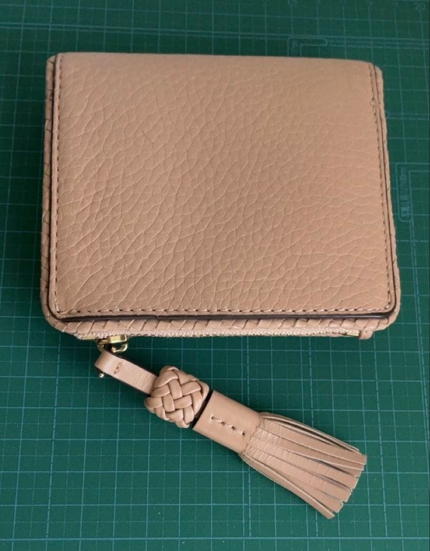 Tory Burch トリーバーチ 二つ折り財布 美品