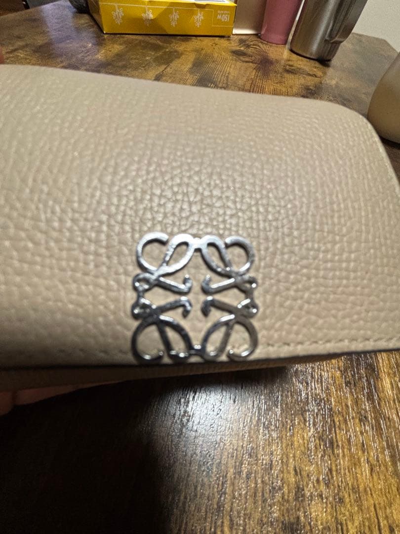 LOEWE！⭐︎三つ折りウォレット