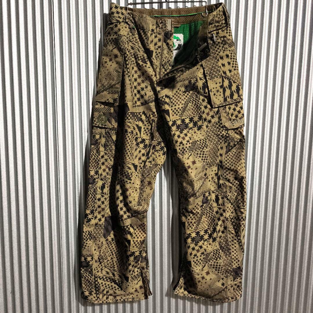 ボルコム スノーボードウェア スノボパンツ 総柄 カーキ