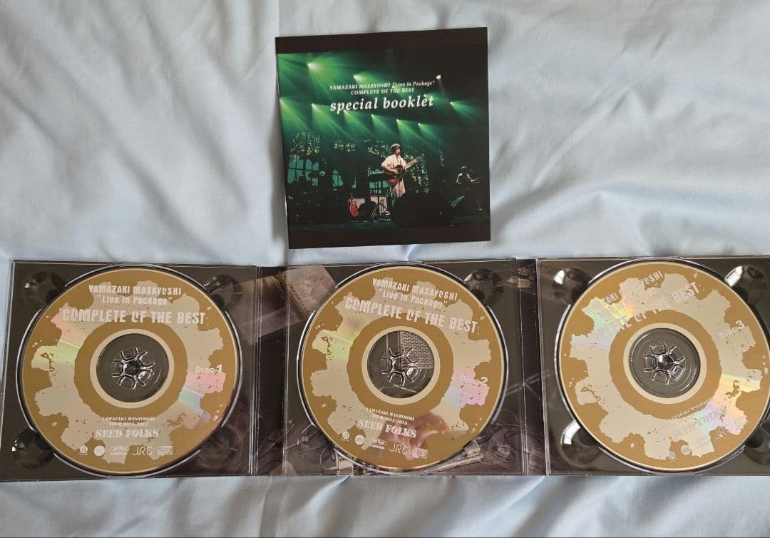 ”Live in Package”COMPLETE OF THE BEST