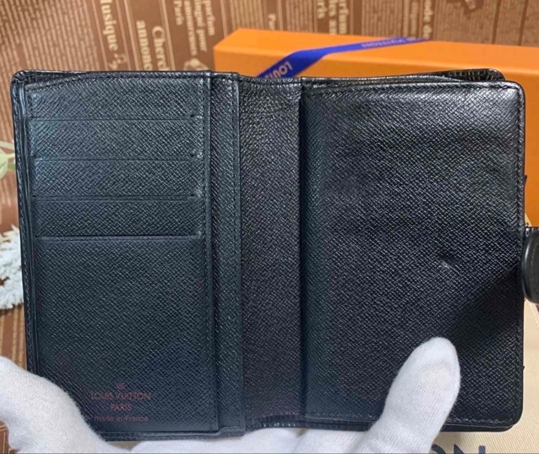 【美品】ルイヴィトン　ポルトフォイユ・ヴィエノワ　エピ　ノワール　がま口財布