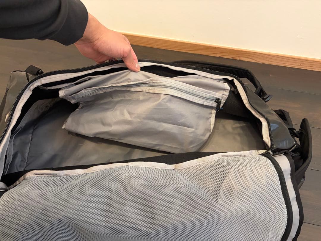 パタゴニア ブラックホールダッフル 55L ボストンバック 黒 STY49342