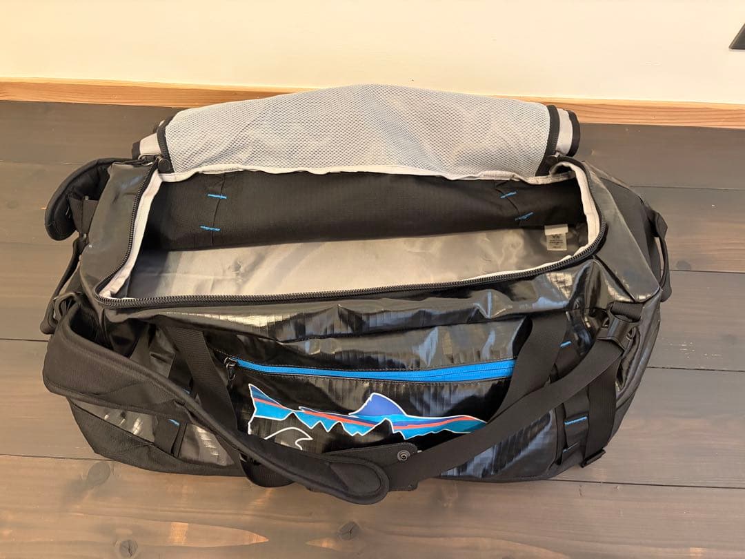 パタゴニア ブラックホールダッフル 55L ボストンバック 黒 STY49342