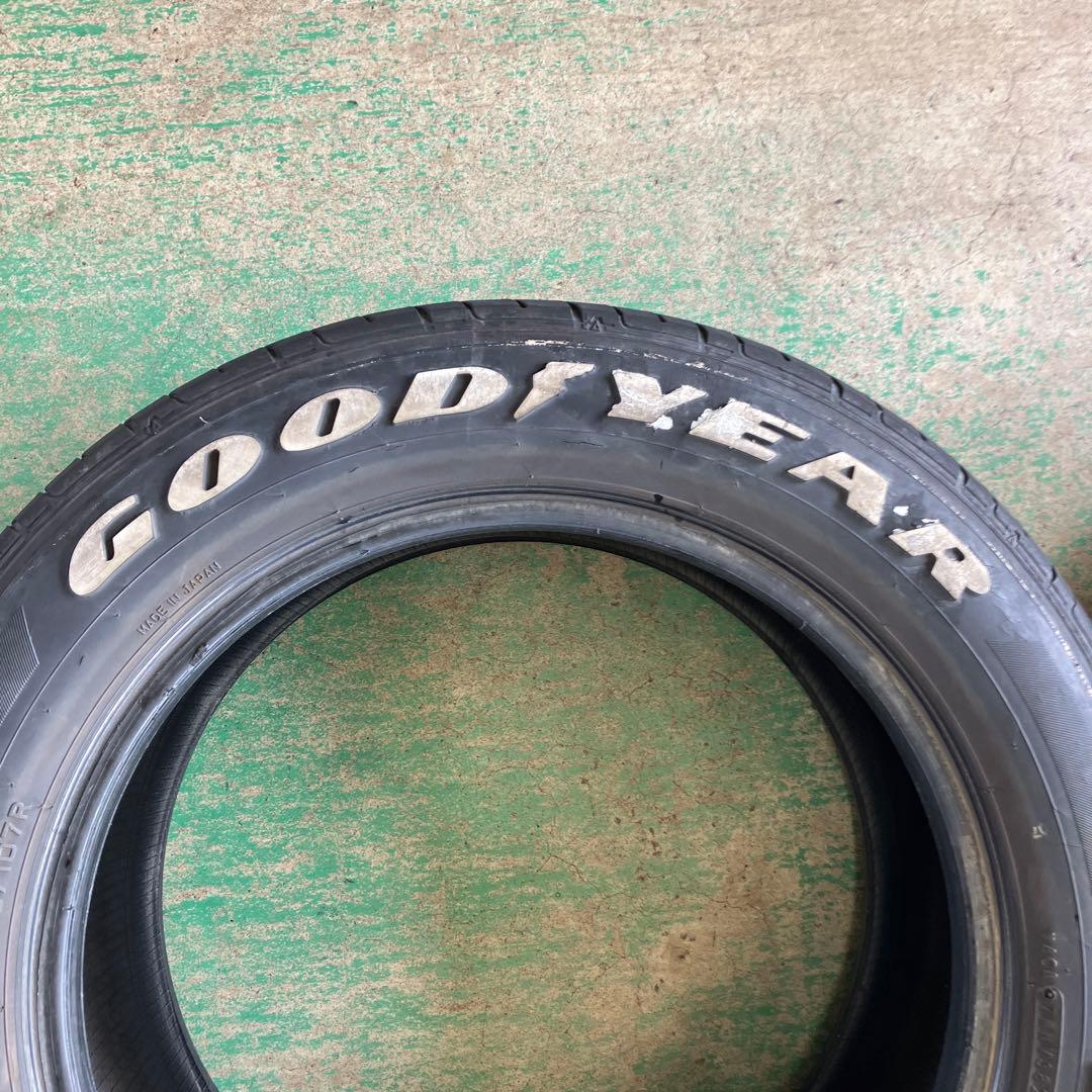 グッドイヤー　ナスカーイーグル1 215/60R17 4本セット　ハイエースなど