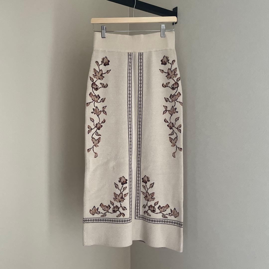 Eaphi SCARF MOTIF KNIT SKIRT ベージュ　short