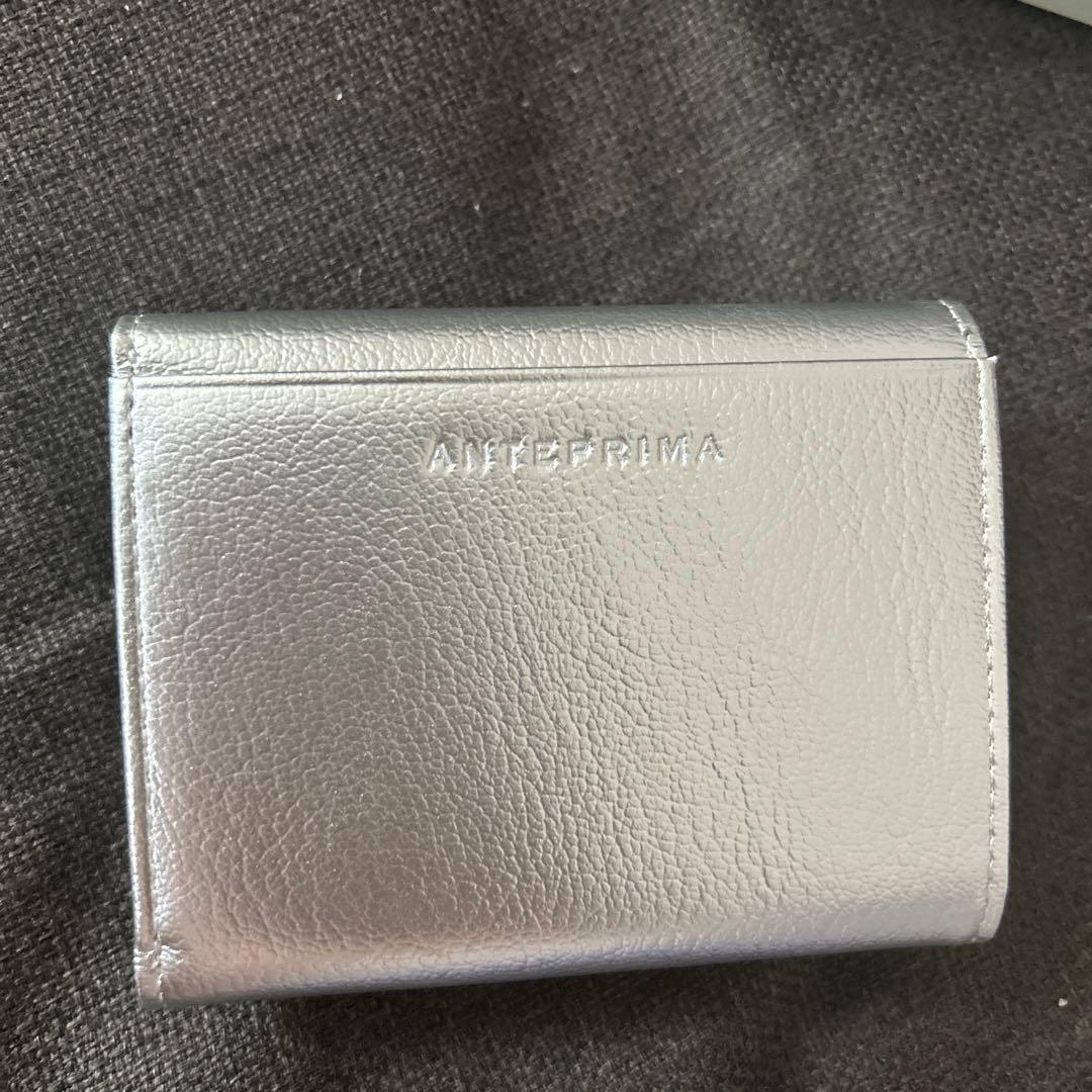 ✳️最終お値下げ✳️ANTEPRIMA シルバー 三つ折り財布　新品未使用