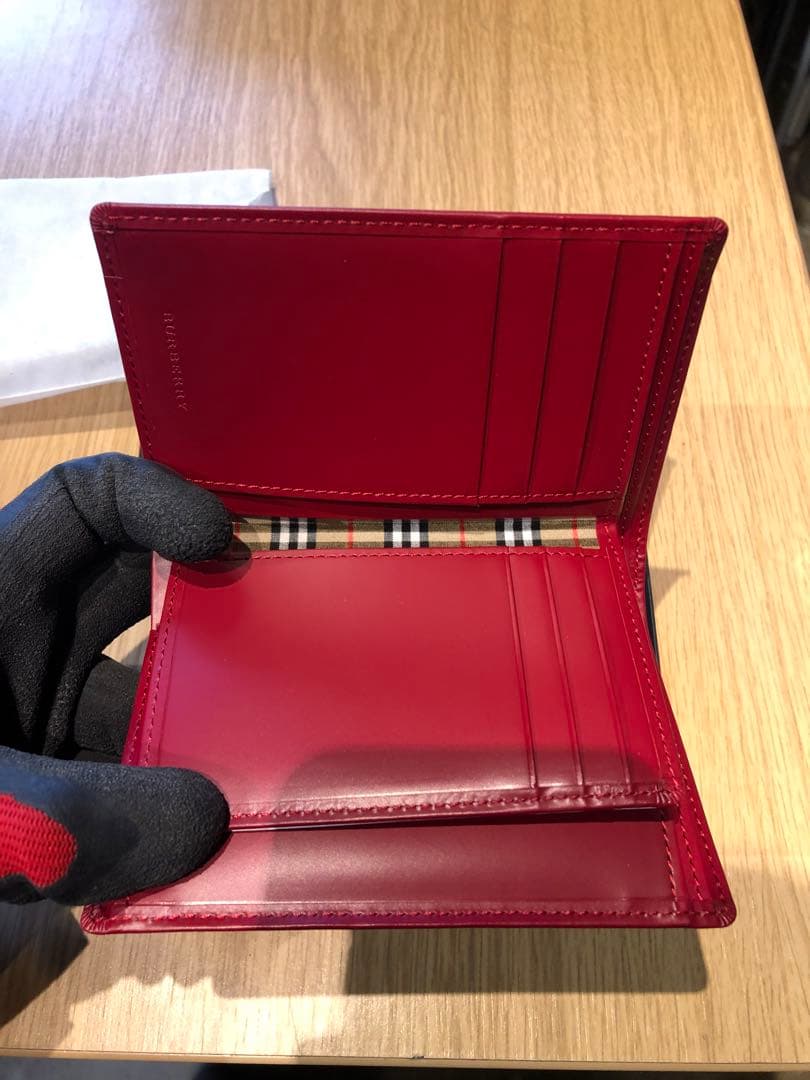 【美品】BURBERRY バーバリー 財布 ノバチェック レッド レザー 箱付き