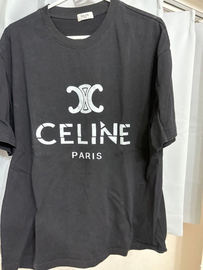 セリーヌ Tシャツ