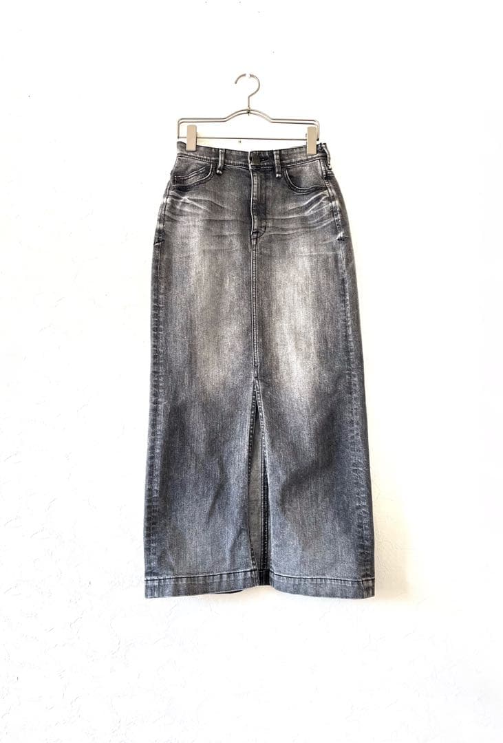 美品 yanuk ヤヌーク タイトデニムスカート ブラックデニム